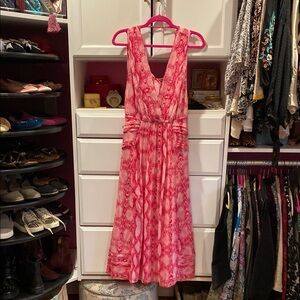 Elegant Pink Sleeveless Dress